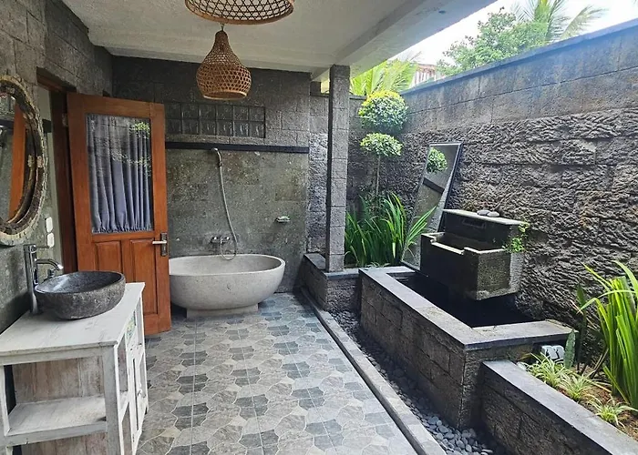 Mirah House ウブド