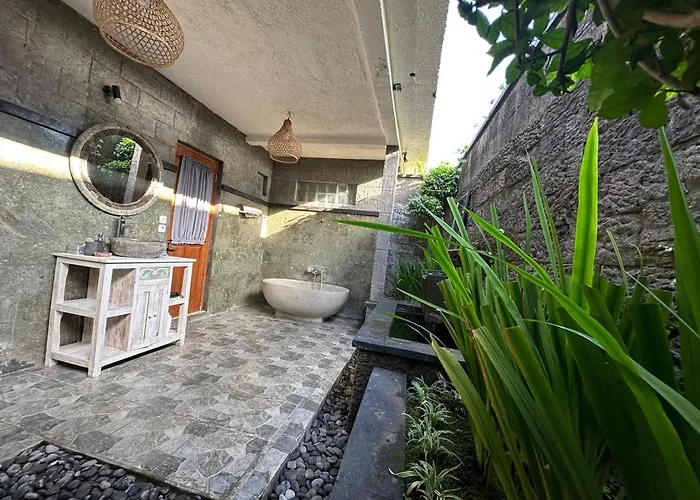Mirah House * ウブド
