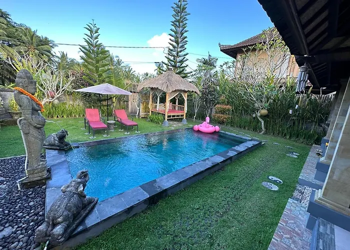 別荘 Mirah House ウブド